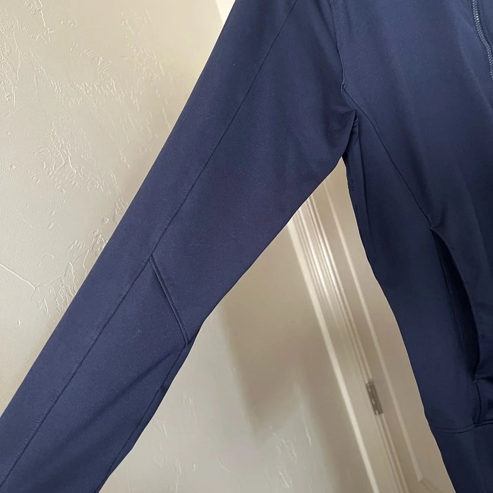 Under Armour Women's Navy Blue Jacket - Picture 3 of 7
